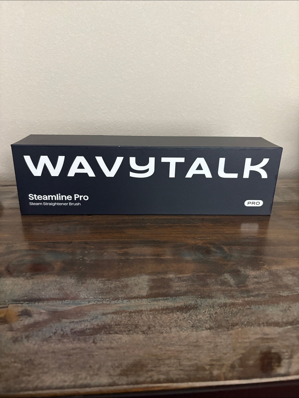 WAVYTALK Steamline Pro Steam Straightener Brush - Black